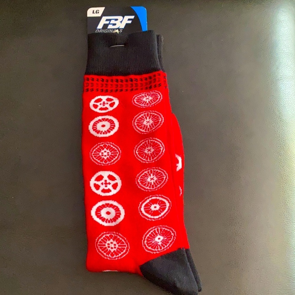 New Fbf socks 1 pair size: L (10-13)